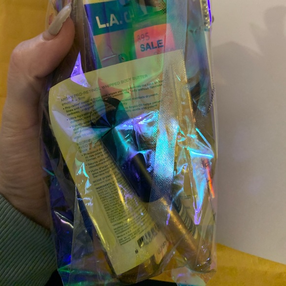 Mystery ✨Makeup mystery bag - Picture 4 of 4